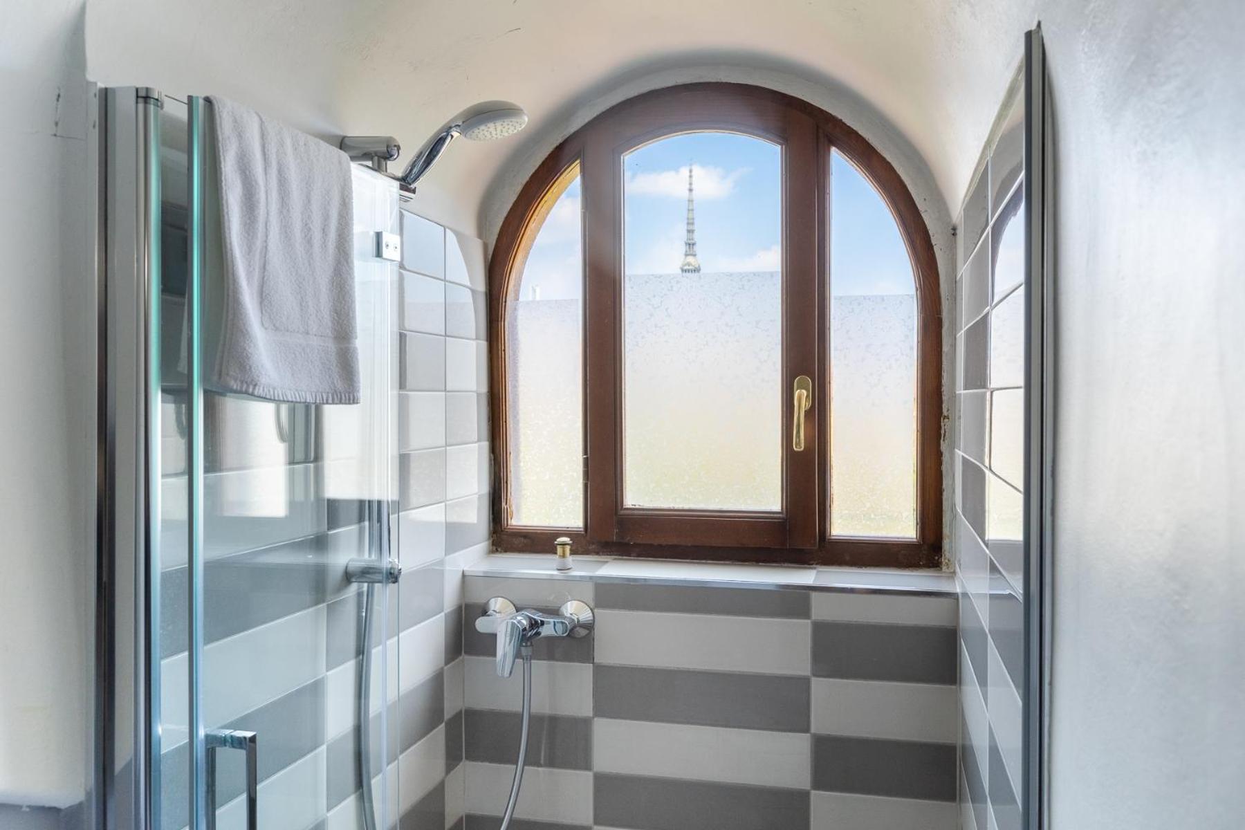 Giolitti 39 - Moderna Mansarda Nel Cuore Di Torino Exteriér fotografie